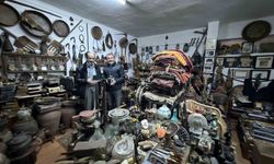 Bisküvi kutusuyla başladı, 15 bine yakın parçadan oluşan etnografya koleksiyonuna dönüştü