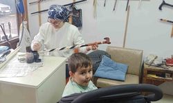 20 yıllık Fatime usta dünyaca ünlü bastonlara şekil veriyor