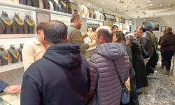Van’daki kuyumcularda altın kalmadı: Vatandaşlar altın alamıyor