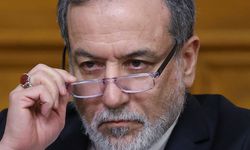 İran Dışişleri Bakanı Arakçi: "Banka Şubesi Çalışanlarla Dolu İken Bombalandı"