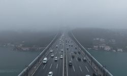 15 Temmuz Şehitler Köprüsü’nde büyüleyen sis görüntüsü