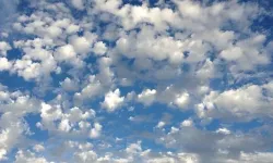 İran’ın İsrail’e Yönelik Füze Saldırısında 2 Kişi Hayatını Kaybetti