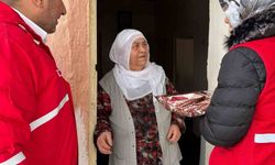 Türk Kızılay Muradiye Şubesi’nden 8 Mart’ta Anlamlı Ziyaret