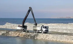 VAN GÖLÜ DİP ÇAMURU TEMİZLİĞİ KAPSAMINDA DOLGU MALZEMESİ SATIN ALINACAKTIR