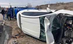 Van’da zincirleme kaza: 4’ü askeri personel 6 yaralı