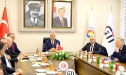 Bakan Bolat'tan İran’a açılan kapılarla ilgili önemli açıklama