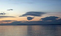 Van semalarında büyüleyen an: İnsan silüeti gölle buluştu