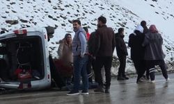 Van'da kaygan yol kazaya sebep oldu: 1 yaralı