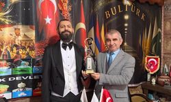 BULTÜRK Barış Ödülü, Dünyaca Ünlü Yazar Akif Manaf’a Takdim Edildi