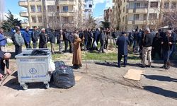 Van’da ücretsiz meyve fidanı dağıtımı yoğun ilgi gördü