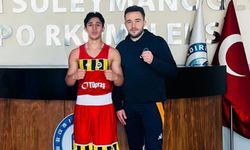 Vanlı Boksör Furkan Avar Türkiye Şampiyonu Oldu