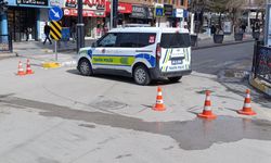 Van’ın en işlek caddesi araç trafiğine kapatıldı