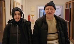 56 yaşında okuma-yazma öğrenen baba ile kızının azmi