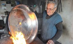 73 yaşında mesleğini aşkla yapıyor