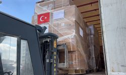 Türkiye'den İran'a şifa köprüsü: Van'dan gönderilen yardım tırı sayısı 9’a ulaştı