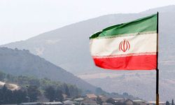 İran Kızılayı, ABD'nin "Touska" Gemisine Müdahalesini Kınadı