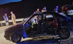 Van Muradiye’de Kaçak Göçmen Taşıyan Araç Kaza Yaptı: 7 Yaralı