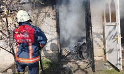 Van Tuşba’da odunluk yangını