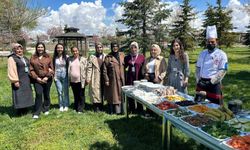 Van’da “Her Gebeye Bir Ebe” projesi kapsamında Anneler Günü buluşması