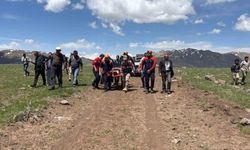 Van'da kayalıklardan düşen çocuk, hastaneye kaldırıldı