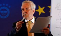 Aziz Yıldırım, Fenerbahçe başkanlığına adaylığını açıkladı