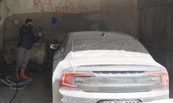 Van’da yıkamacılar “Çamur” mesaisinde!