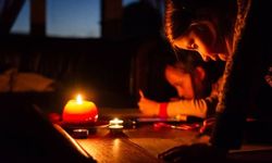 Erciş’te bazı mahalle ve sokaklarda elektrik kesintisi