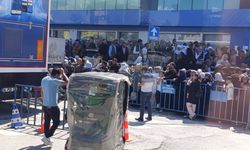 Van’da Aile Kart krizi: Bankadaki yoğunluk bitmiyor