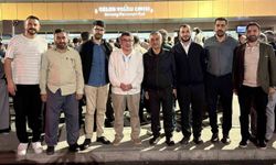Van Ferit Melen Havalimanı'nda Duygu Dolu Karşılama
