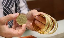 Altın fiyatlarında son durum! Gram, çeyrek ve Cumhuriyet altını kaç TL?