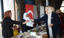 Büyükşehir Belediyesi Bir Ayda 8 Bin 900 Kadını Sosyal Etkinliklerle Buluşturdu