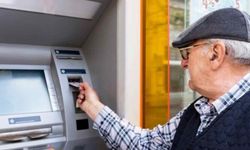 Yaşlı ve engelli aylıkları hesaplara yatırıldı