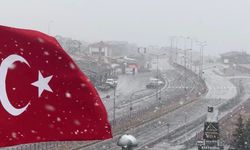 Erciyes’te kar yeniden yüzünü gösterdi