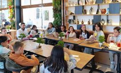 Van'da ‘Kitap Kaşifleri Kulübü’ minik öğrencileri kitap okumaya yönlendiriyor