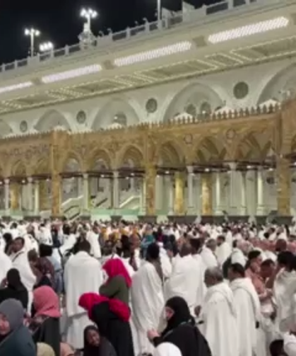 Kabe'de, 12 milyonluk rekorun ardından yeni yılda insan seli