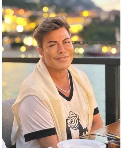 Şarkıcı Fatih Ürek hayatını kaybetti