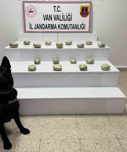 Başkale’de 20 kilo toz esrar maddesi ele geçirildi