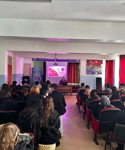 Van’da öğrencilere siber farkındalık eğitimi