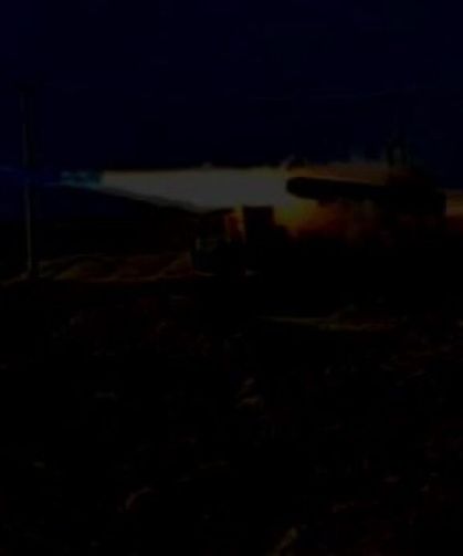 ABD uçak gemisi USS Abraham Lincoln’e gemisavar füze fırlattı