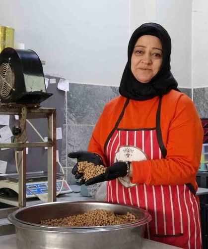 Kadınların bayram için yuvalama mesaisi başladı