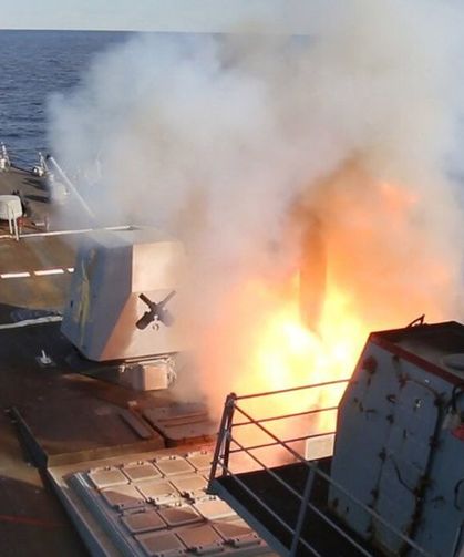 ABD Kuvvetleri, İran’ın Askeri Tesislerini Hedef Aldı