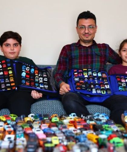 16 yılda bin 500 model araba topladı