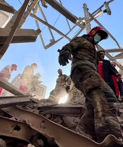 İran Kızılay: "ABD-İsrail saldırılarında 9 bin 669 sivil yapı hasar gördü"