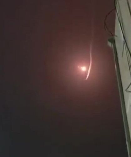 İran’dan İsrail’e füze saldırısı