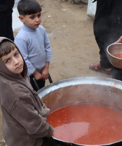 Gazzeli çocuklar ateşkesin gölgesinde açlıkla savaşıyor