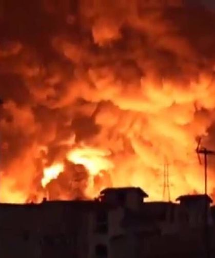 ABD ve İsrail, İran'da 5 petrol tesisini vurdu, 4 kişi öldü