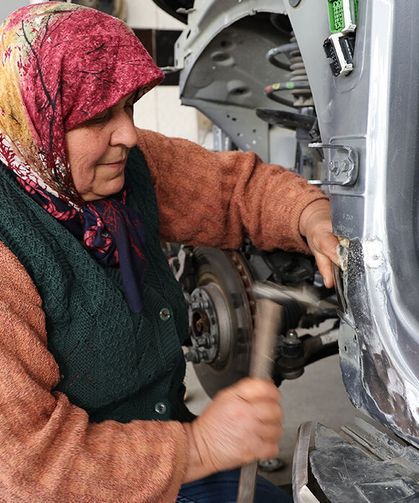 On parmağında on marifet