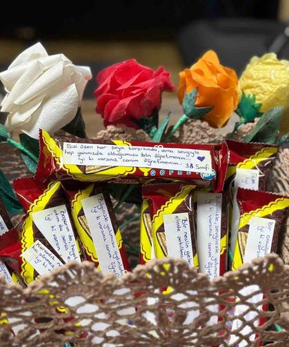 Öğrencilerden Öğretmenlerine Duygulandıran Sürpriz!