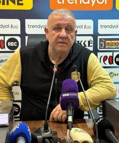 Amedspor Mesut Bakkal ile yollarını ayırdı