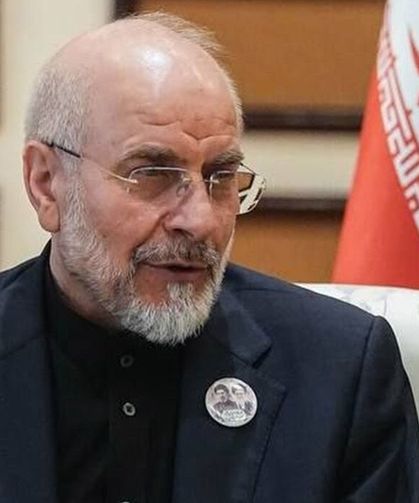 İran Meclis Başkanı Galibaf: “Benzin fiyatlarının tadını çıkarın”